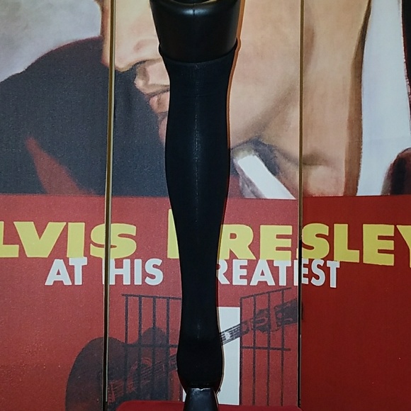 Too Fast Blue & Purple Sugar Skull Art Skelton Leg Bones 19" Rolled Knee Socks - Picture 7 of 8